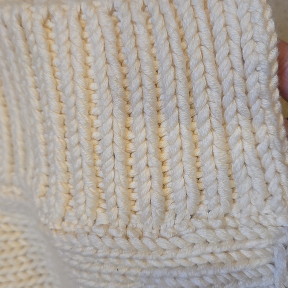 New Theory Organic Cotton Cara Natural White Open Front Vest - Picture 6 of 9